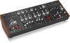 Behringer CAT analóg szintetizátor