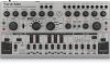 Behringer TD-3-MO-SR analóg basszus szintetizátor, Modded Out, VCO, VCF, 16-lépéses szekvenszerrel