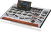 Behringer Wing digitális keverő pult, 48csatorna, 28bus, 24fader, 10"-es multi-touch kijelző