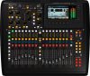 Behringer X32 Compact digitális keverő pult, 32csatorna, 16bus, 17fader, 7" TFT kijelző