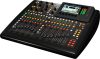 Behringer X32 Compact digitális keverő pult, 32csatorna, 16bus, 17fader, 7" TFT kijelző