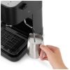 Delonghi EC235.BK eszpresszó kávéfőző, 1100Watt, 15bar, kivehető víztartály, fekete