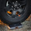 NEBO Assist-Air Jump-Start hordozható indításrásegítő és kompresszor, 55,5Wh, 1500A, 120Psi (NEB-PBK-0004-G)